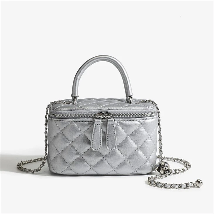 woman leather crossbody handbag supplier